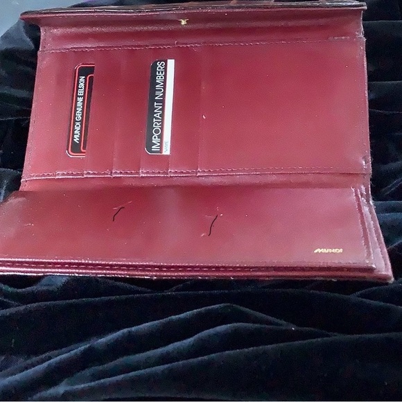 Voile black and white, maxi with low back.  It is size 18 lightweight. - Picture 7 of 10